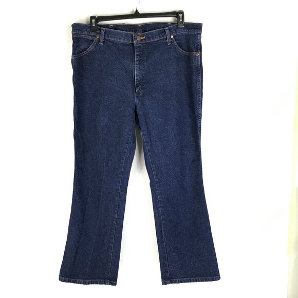 Wrangler Cowboy Cut Bootcut Stretch Regular Fit Jean Size 40x30 Dark Wash Hemmed - Picture 1 of 9